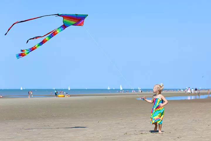 Flying a kite, outdoor activities for babies