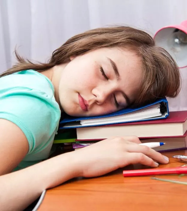 Sleep For Teenagers: Importance, Recommended Hours And Tips