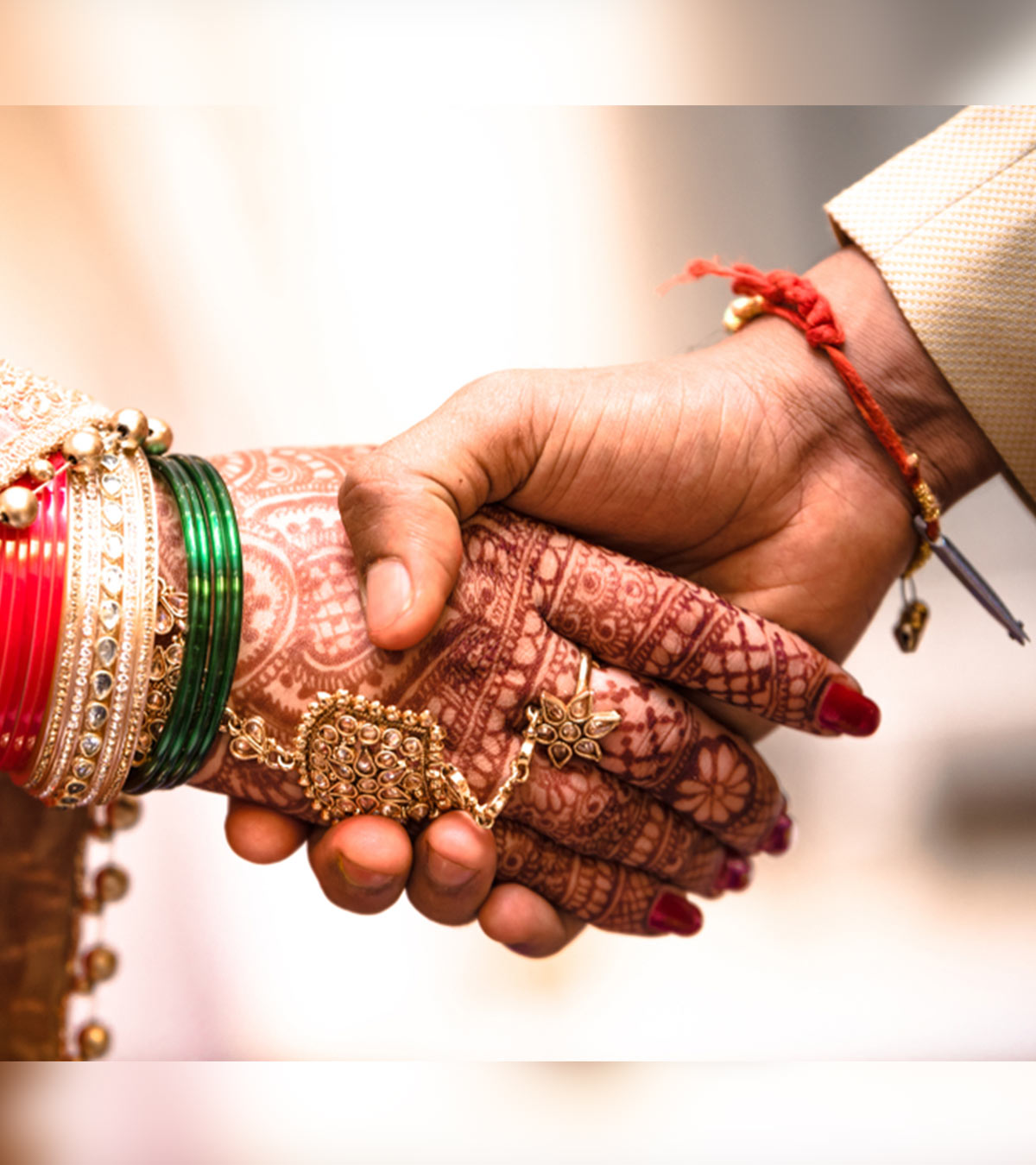 100+ शादी / विवाह पर बेस्ट कोट्स, स्टेटस व शायरी | Marriage Quotes, Status And Shayari In Hindi
