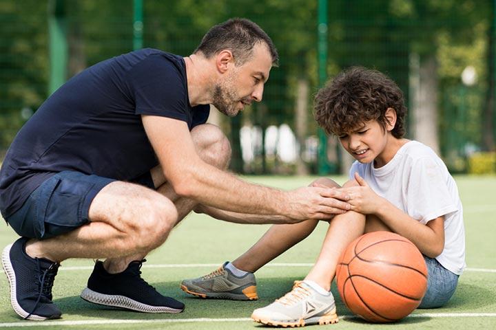 Physical injury is a common cause of limping in children. 