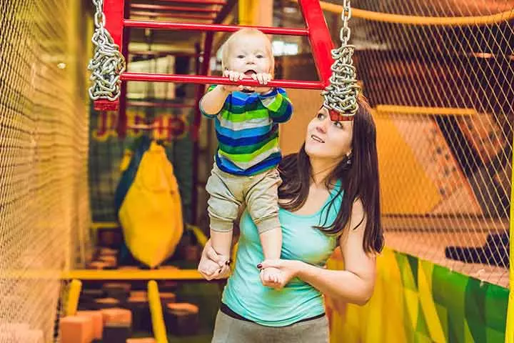 String maze obstacle course for kids