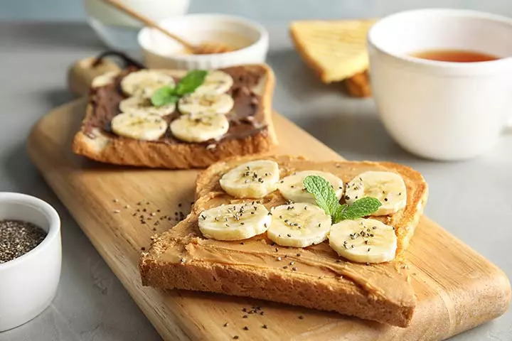 tasty-toasts-banana-mint-chia-seeds