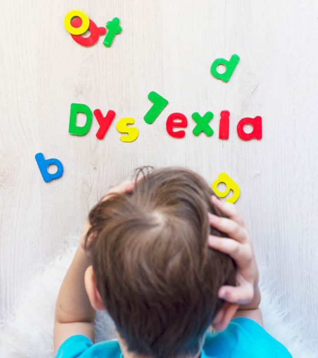 बच्चों में डिस्लेक्सिया रोग क्या है? कारण, लक्षण व इलाज | Dyslexia In Children In Hindi