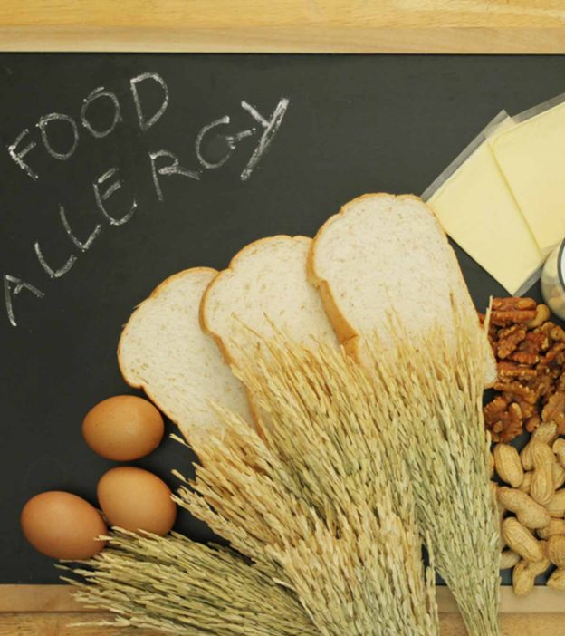 शिशुओं में फूड एलर्जी: कारण, लक्षण, निदान व इलाज | Bachon Me Food Allergy