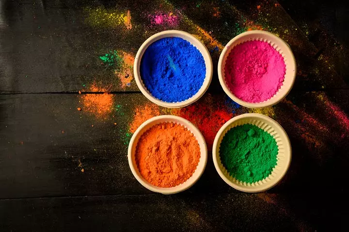 Are Holi Colors Harmful To My Baby? 