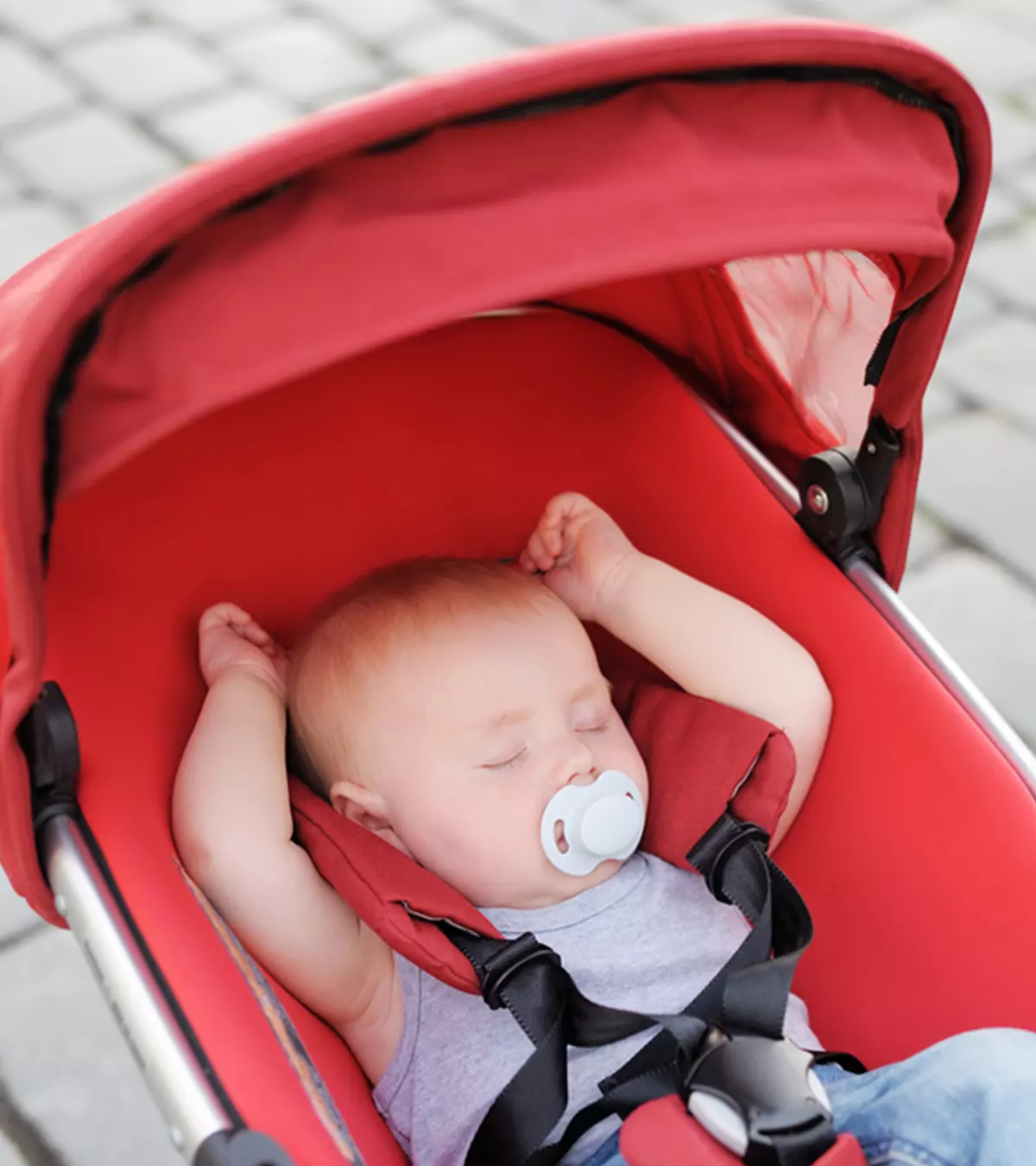 Cold Countries Let Their Children Take Naps Outdoors