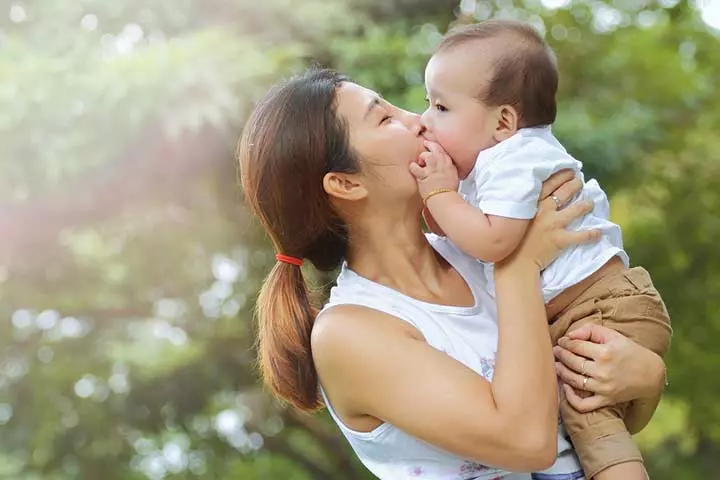 Coronavirus Pregnant Women Can Transfer Antibodies To Their Babies, Study Claims