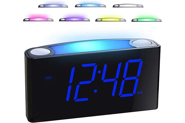 19 Best Alarm Clocks For Heavy Sleepers In 2022