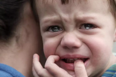 11 Signs Of Anxiety In Toddlers And Tips To Deal With It