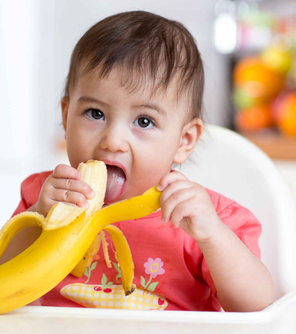 बच्चों के लिए केला: कब देना शुरू करें, फायदे व रेसिपीज | Banana For Baby In Hindi