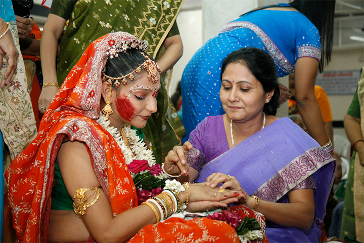 Flower Multipurpose Potli Bag indian Wedding, Engagement, Bridal Shower,  Housewarming, Puja, Baby Shower, Godh Bharai, Dori Rumal - Etsy