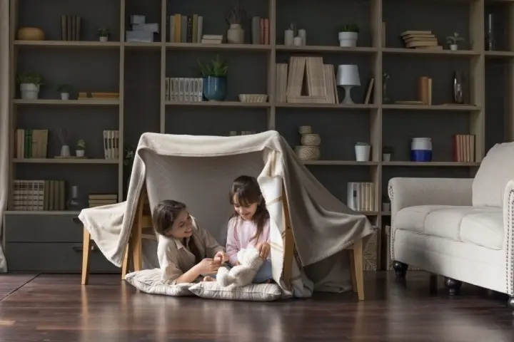 Fort activity when kids are bored