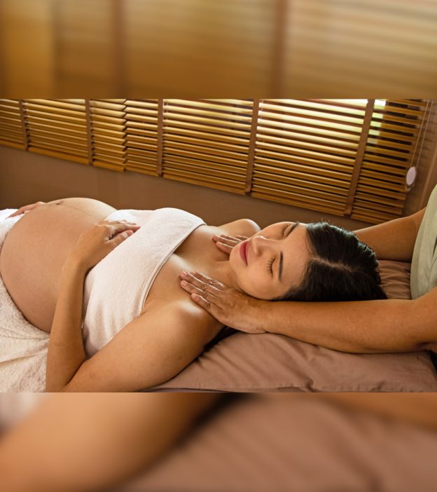 प्रेगनेंसी में मालिश करवाना : सुरक्षा, लाभ, जोखिम व सावधानियां | Massage During Pregnancy In Hindi