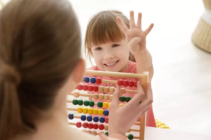 Abacus improves the ability to calculate mentally