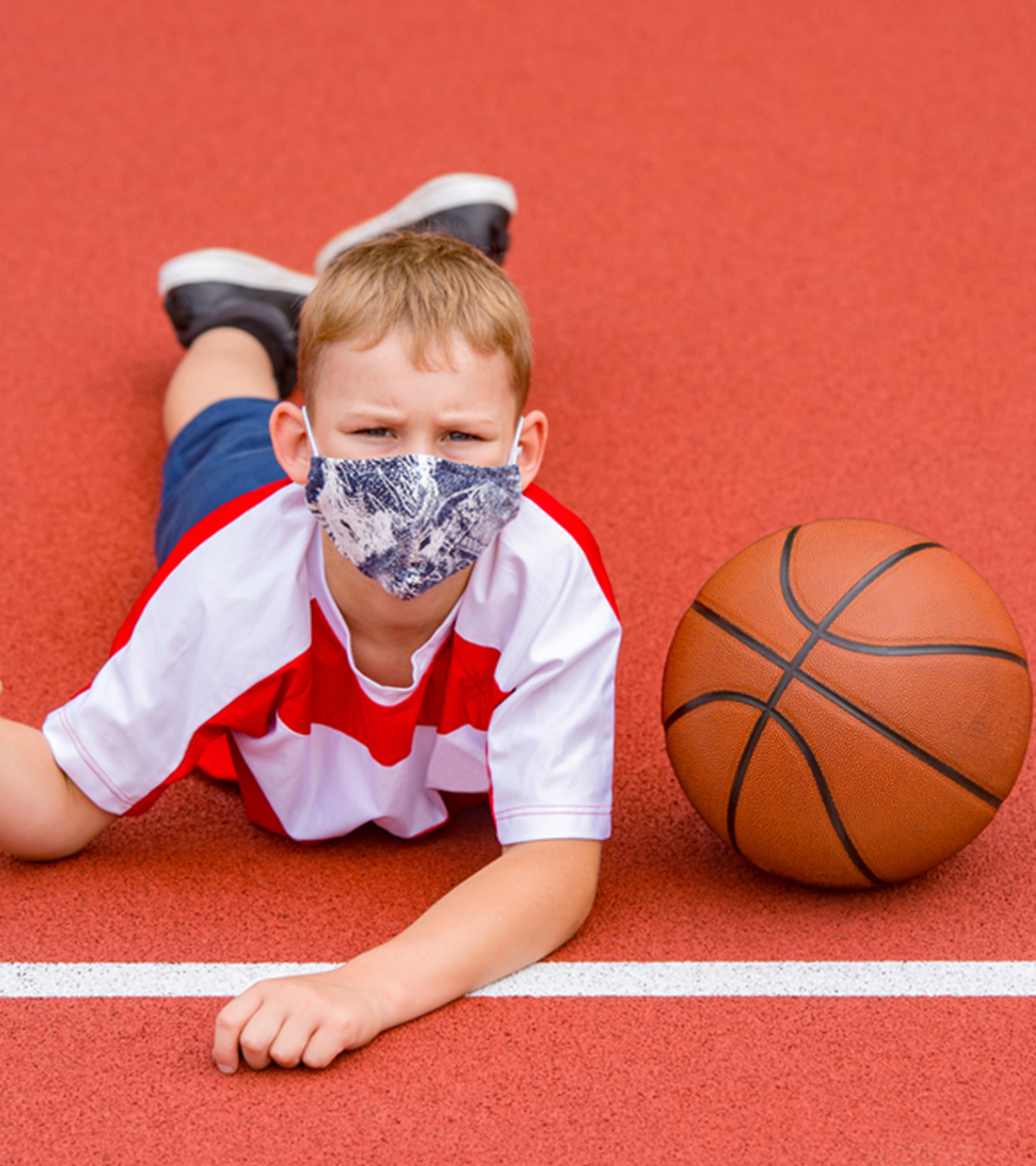 Sports And COVID-19 Outbreaks in Kids — How To Keep Your Kids Safe