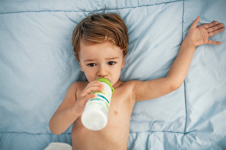 Overeating can cause toddler vomiting but no fever