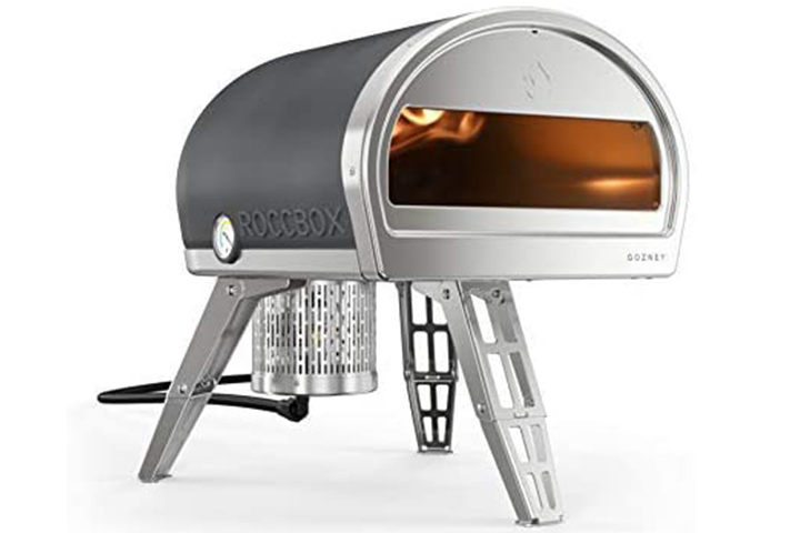 https://cdn2.momjunction.com/wp-content/uploads/2021/05/Roccbox-By-Gozney-Portable-Outdoor-Pizza-Oven.jpg