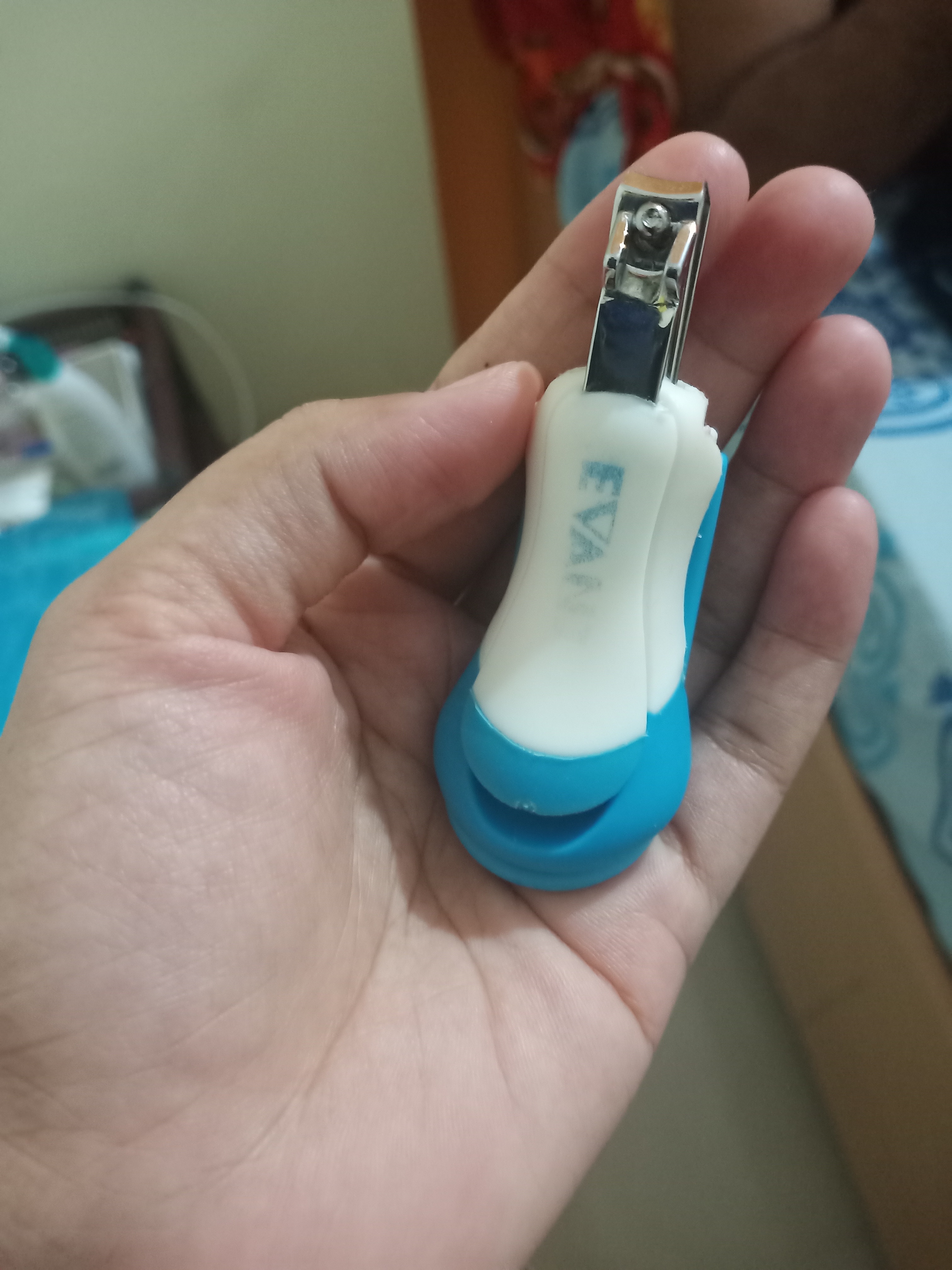 GOCART Baby  Nail Clippers with Magnifier-Safe and easy-By riankasarkar