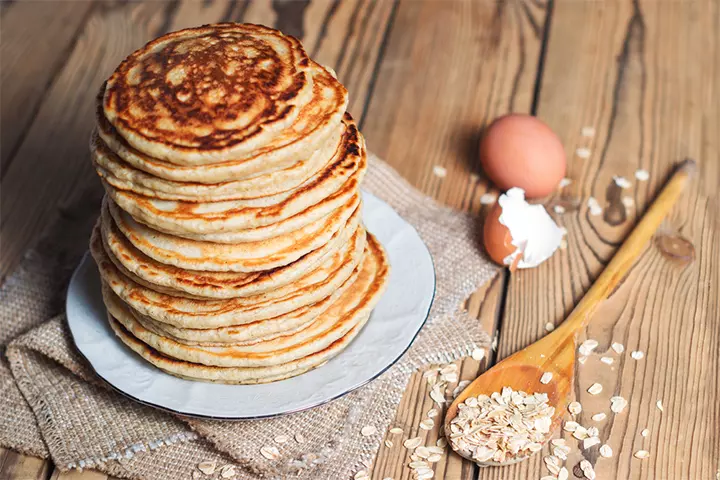 Leftover oatmeal pancakes for kids