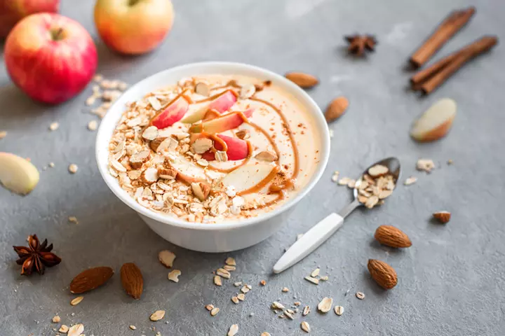 Caramel apple pie oatmeal for kids