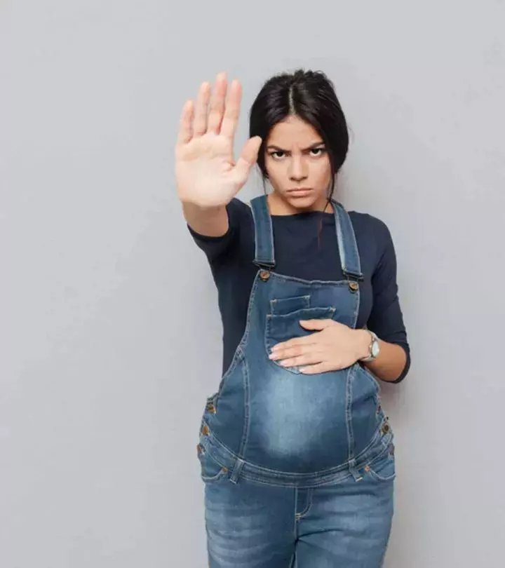 5 Ways To Get Strangers To Stop Touching Your Bump_image