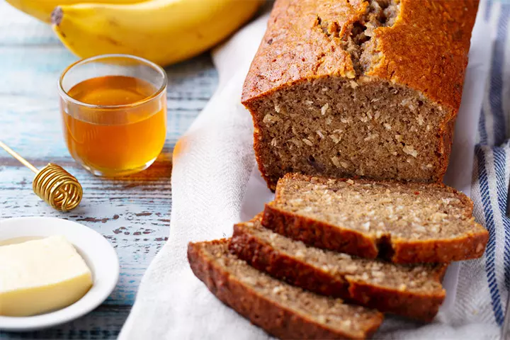 Banana bread and oatmeal for kids