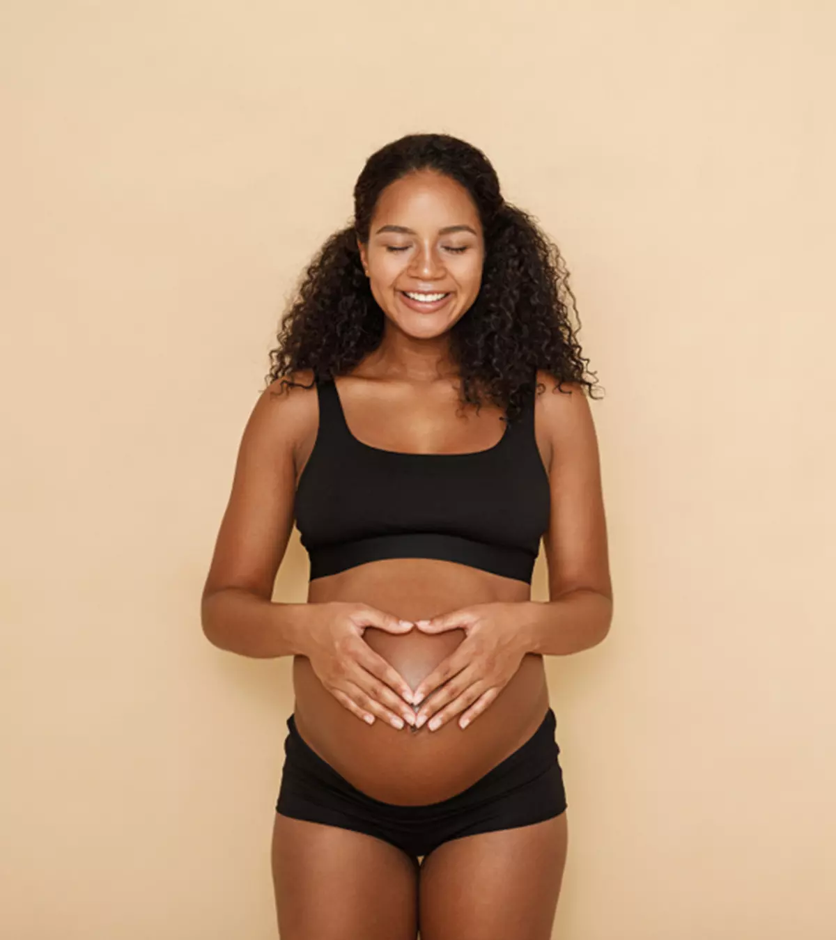 9 Ways To Turn A Breech Baby Naturally_image