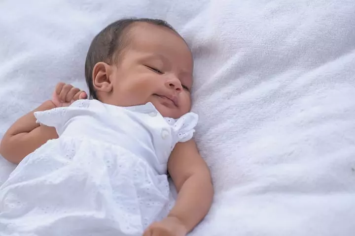 Growth Milestones - Baby Growth Levels Within 12 Months First Month