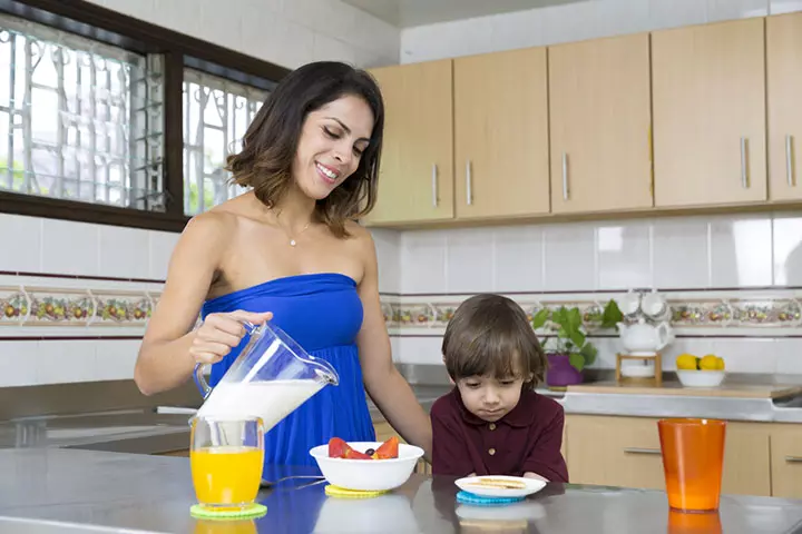 Persuading the child to eat