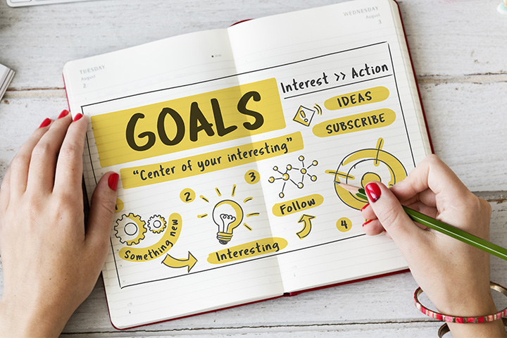 Illustrative journal ideas to set goals for kids