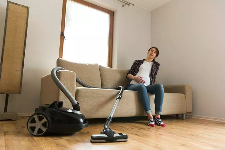 Home Remedies To Reduce Pregnancy-Induced Back Pain