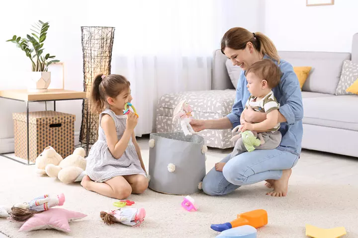 Cleaning up the room gross motor activities for toddlers