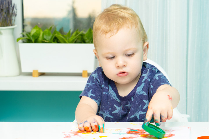 Finger Painting activities for a 1 year old