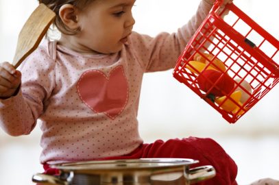 43 Fun And Engaging Activities For One-Year-Old Babies