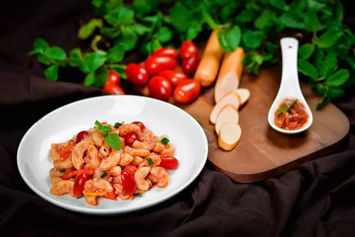 Mac and cheese with a tangy tomato twist.