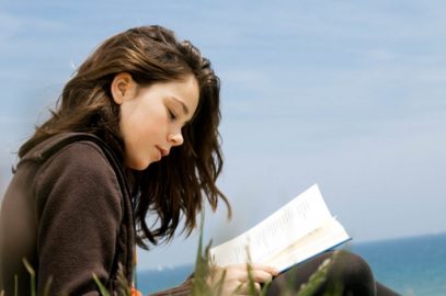 9 Popular Poems About Teenage Life And Love