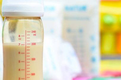 Blood In Breast Milk: Is It Safe, Causes And When to Worry