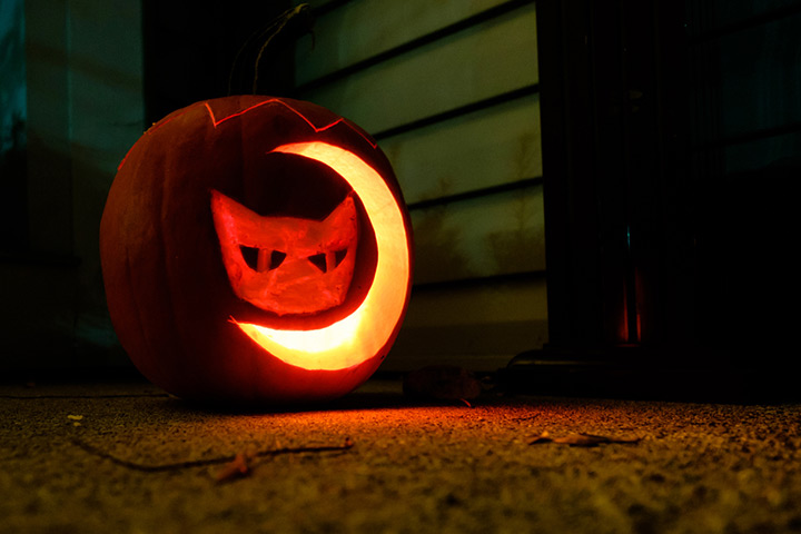 Cat pumpkin carving idea for kids