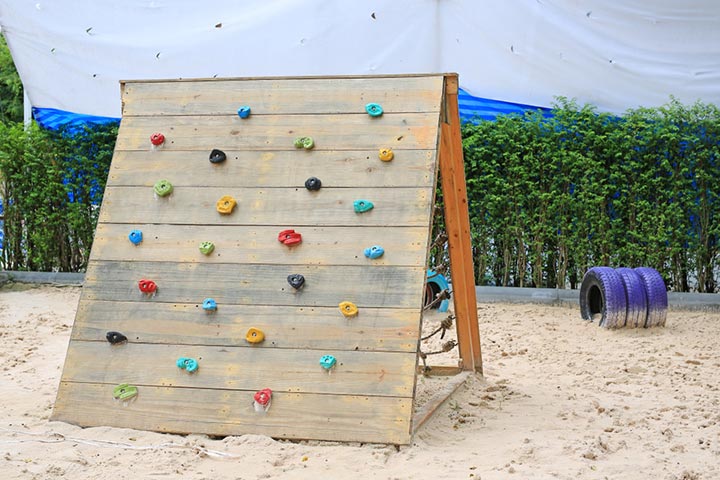 Climbing wall backyard idea for kids