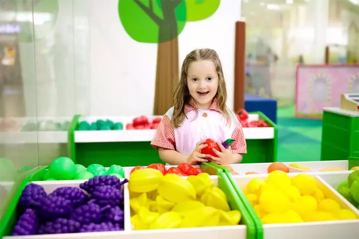 Kids market pretend play for kids