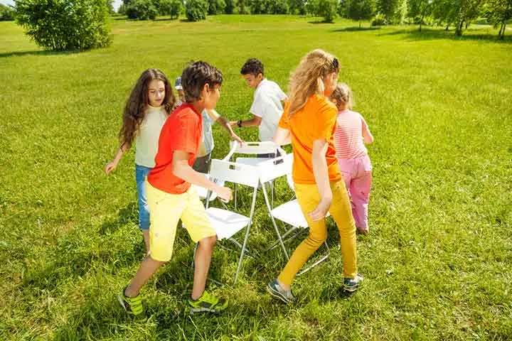 Musical chair, 8-year-old's birthday party idea