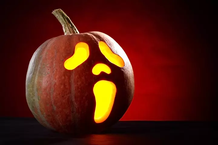 Surprised pumpkin carving idea for kids