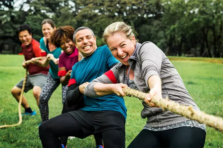 Tug of war for games to play with friends