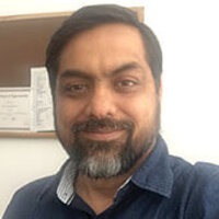 Dr. Vineet Kwatra,DCH