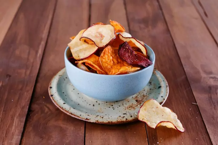 Veggie chips, vegetable snacks for kids