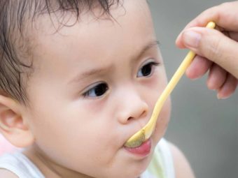 6 महीने के बच्चे को कब और क्या खिलाएं? | 6 Month Baby Food Recipes And Chart In Hindi