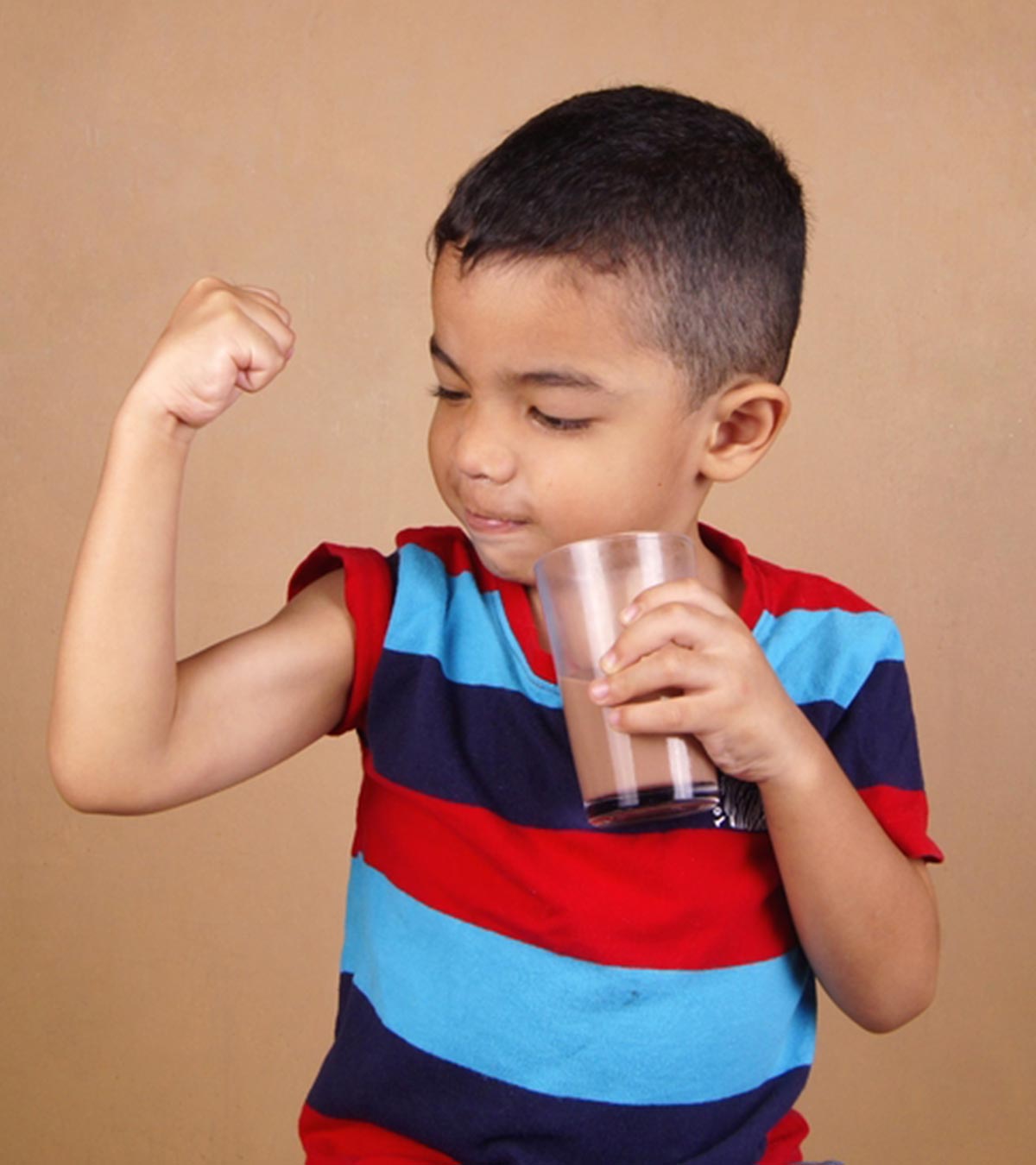 बच्चों के लिए हेल्थ ड्रिंक्स: 10 सबसे अच्छे व 5 नुकसानदेह पेय | Bacho Ke Liye Health Drink