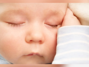 Congenital Ptosis (Drooping Eyelid) In Babies: Causes, Symptoms And Treatment