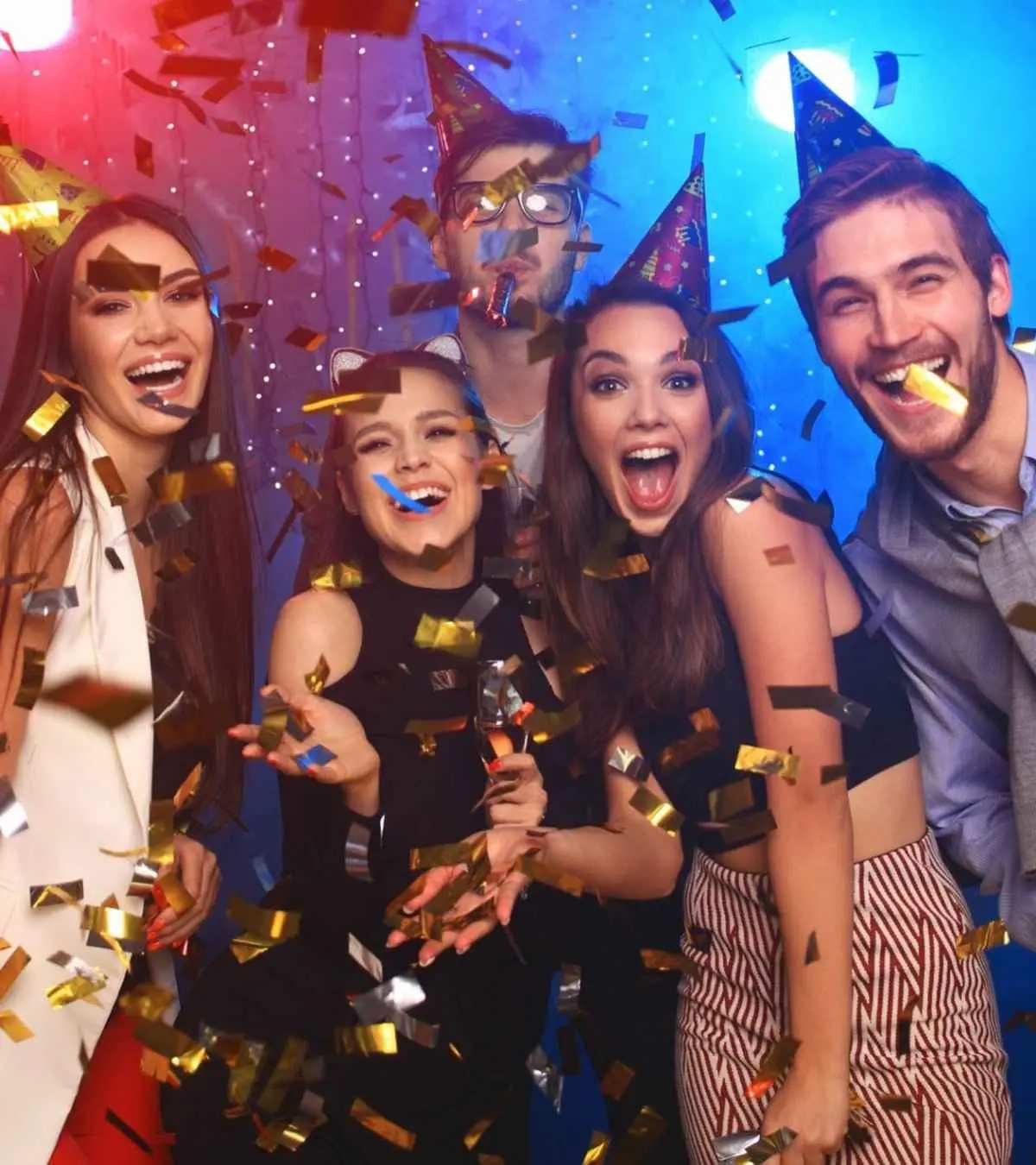 Teenagers are celebrating a birthday party