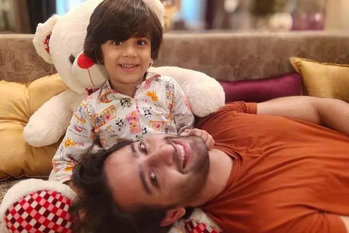 what kind of dad Shaheer Sheikh